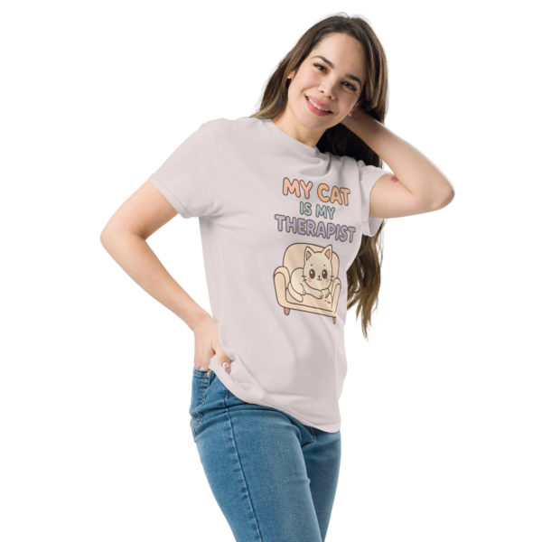 Funny grey cat t-shirt for women with My Cat is My Therapist slogan, kawaii casual tee