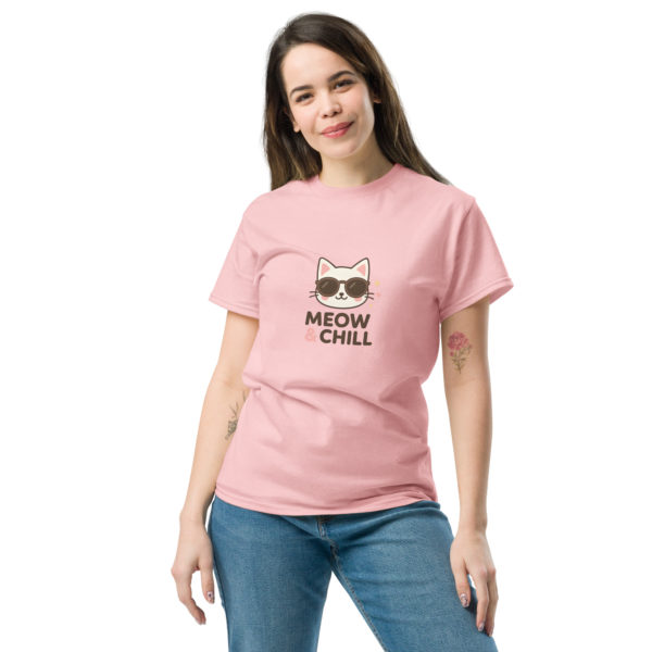 Kawaii cat light pink t-shirt for women with cute donut print, fun pastel tee